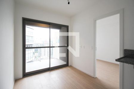Apartamento à venda com 27m², 1 quarto e sem vaga Apartamento à venda com 27m², 1 quarto e sem vagaSala