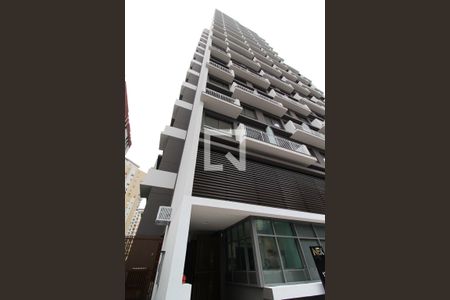 Apartamento à venda com 27m², 1 quarto e sem vaga Apartamento à venda com 27m², 1 quarto e sem vagaFachada