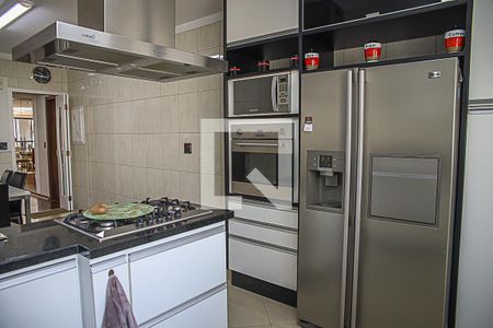 Apartamento à venda com 260m², 3 quartos e 2 vagasCozinha