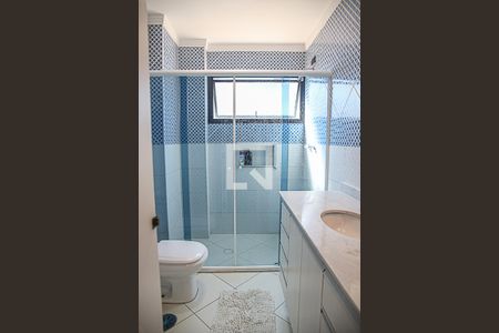 Apartamento à venda com 260m², 3 quartos e 2 vagasBanheiro da Suíte 1