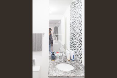 Banheiro de apartamento à venda com 1 quarto, 36m² em República, São Paulo