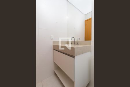 Apartamento à venda com 83m², 2 quartos e 2 vagasBanheiro da Suíte 2