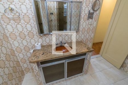 Apartamento à venda com 79m², 2 quartos e sem vagaBanheiro 