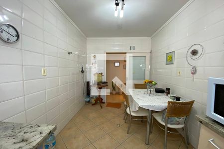 Apartamento à venda com 170m², 3 quartos e 2 vagasCozinha