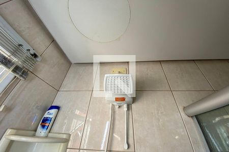Apartamento à venda com 170m², 3 quartos e 2 vagasChuveiro do Banheiro Social