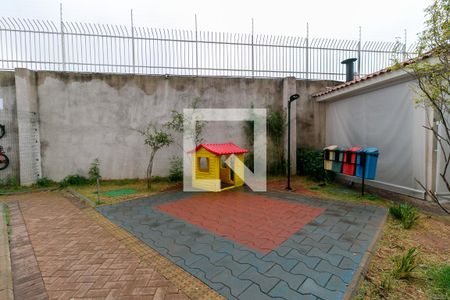 Apartamento à venda com 40m², 2 quartos e sem vagaÁrea Comum - Playground