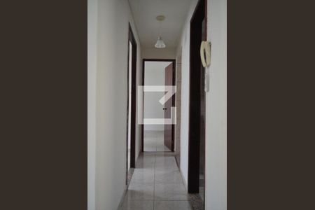 Corredor de apartamento à venda com 2 quartos, 47m² em Taquara, Rio de Janeiro