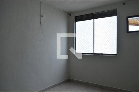 Quarto 2 de apartamento para alugar com 2 quartos, 47m² em Taquara, Rio de Janeiro