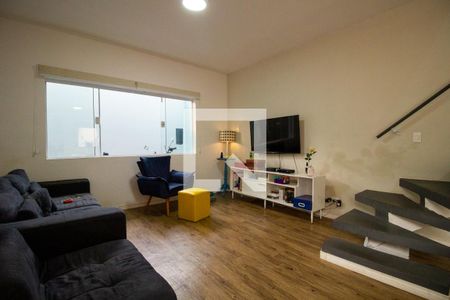 Sala de casa à venda com 3 quartos, 147m² em Cambuci, São Paulo
