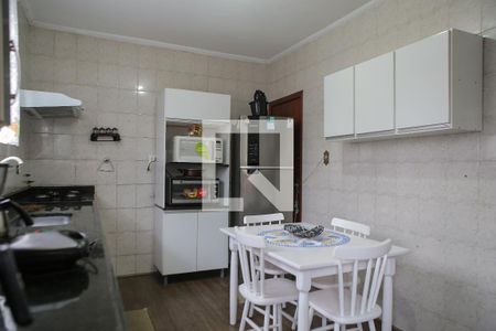 Apartamento para alugar com 90m², 2 quartos e 1 vaga Apartamento para alugar com 90m², 2 quartos e 1 vagaCozinha