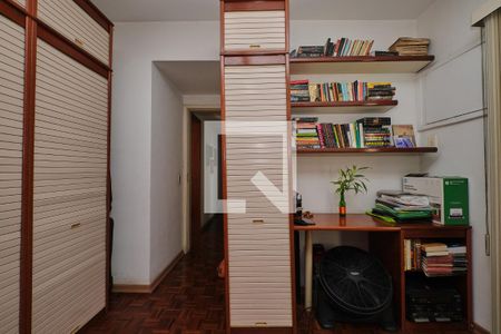 Apartamento à venda com 152m², 3 quartos e 2 vagas Apartamento à venda com 152m², 3 quartos e 2 vagasQuarto 2