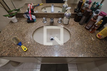 Apartamento à venda com 152m², 3 quartos e 2 vagas Apartamento à venda com 152m², 3 quartos e 2 vagasBanheiro Suíte