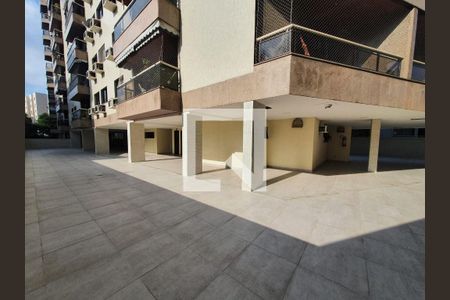 Apartamento à venda com 152m², 3 quartos e 2 vagas Apartamento à venda com 152m², 3 quartos e 2 vagasÁrea Comum - Playground