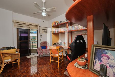 Apartamento à venda com 152m², 3 quartos e 2 vagas Apartamento à venda com 152m², 3 quartos e 2 vagasQuarto 3