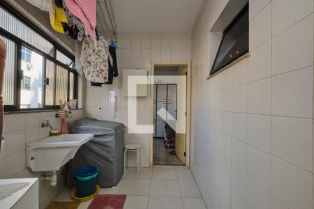 Apartamento à venda com 152m², 3 quartos e 2 vagas Apartamento à venda com 152m², 3 quartos e 2 vagasÁrea de Serviço