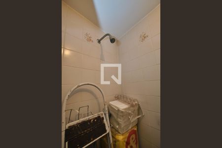 Apartamento à venda com 152m², 3 quartos e 2 vagas Apartamento à venda com 152m², 3 quartos e 2 vagasBanheiro de Serviço