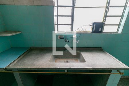 Casa para alugar com 60m², 2 quartos e 1 vaga Casa para alugar com 60m², 2 quartos e 1 vagaCozinha