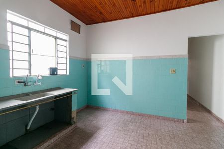 Casa para alugar com 60m², 2 quartos e 1 vaga Casa para alugar com 60m², 2 quartos e 1 vagaCozinha