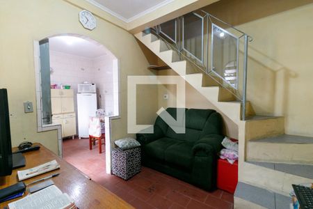 Sala de casa para alugar com 2 quartos, 75m² em Vila Ré, São Paulo