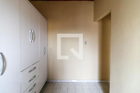 Quarto 1 de casa para alugar com 2 quartos, 75m² em Vila Ré, São Paulo