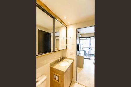 Apartamento para alugar com 38m², 1 quarto e 2 vagas Apartamento para alugar com 38m², 1 quarto e 2 vagasBanheiro