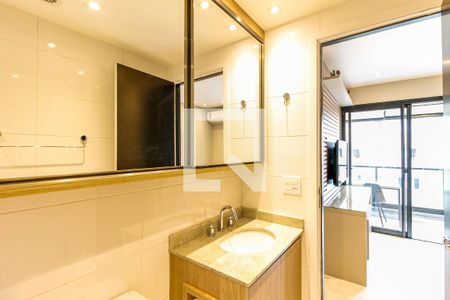 Apartamento para alugar com 38m², 1 quarto e 2 vagas Apartamento para alugar com 38m², 1 quarto e 2 vagasBanheiro