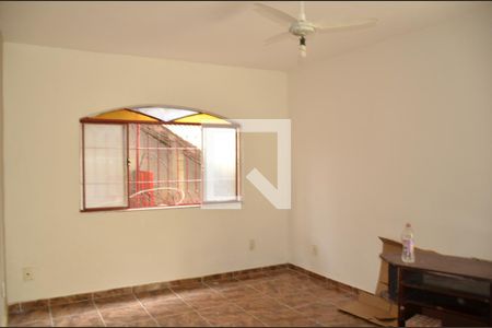 Sala de Casa com 3 quartos, 110m² Fonseca