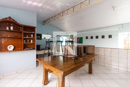 Casa à venda com 400m², 3 quartos e 3 vagas Casa à venda com 400m², 3 quartos e 3 vagasÁrea Churrasqueira