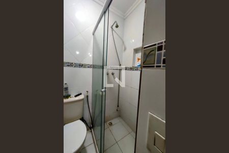 Casa de condomínio à venda com 220m², 4 quartos e 3 vagas1º Pav - Banheiro da Suite 1