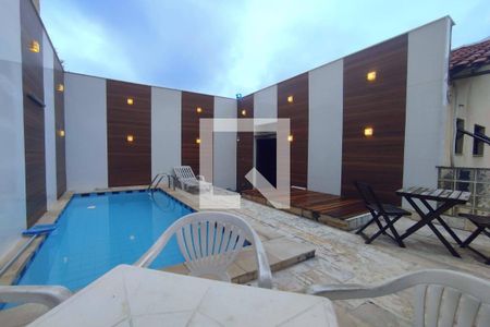 Casa de condomínio à venda com 220m², 4 quartos e 3 vagasÁrea comum