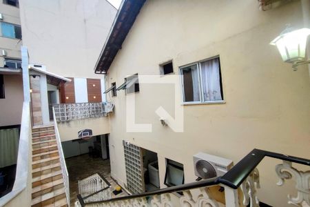Casa de condomínio à venda com 220m², 4 quartos e 3 vagasÁrea comum