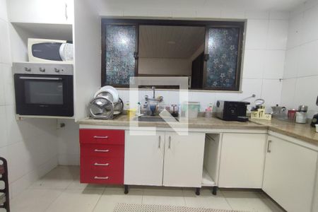 Casa de condomínio à venda com 220m², 4 quartos e 3 vagas1º Pav - Cozinha