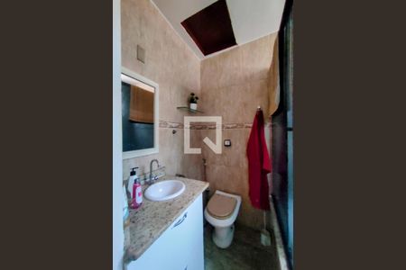 Casa de condomínio à venda com 220m², 4 quartos e 3 vagas2º Pav - Banheiro da Suite 2