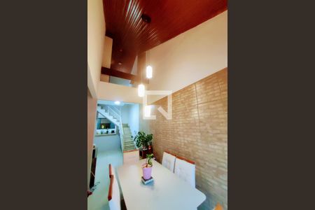 1º Pav - Sala de casa de condomínio à venda com 4 quartos, 220m² em Taquara, Rio de Janeiro