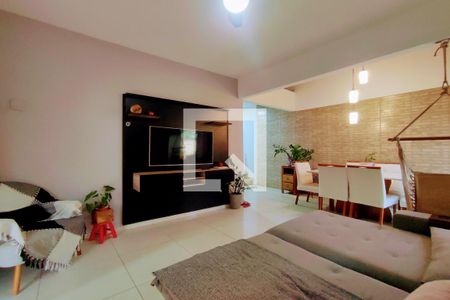 1º Pav - Sala de casa de condomínio à venda com 4 quartos, 220m² em Taquara, Rio de Janeiro