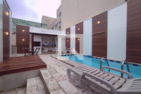 Casa de condomínio à venda com 220m², 4 quartos e 3 vagasÁrea comum