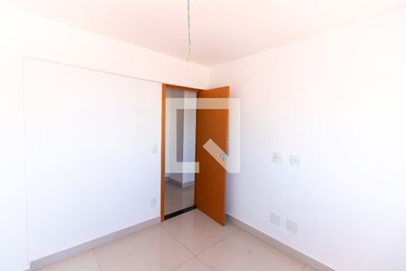 Apartamento à venda com 72m², 3 quartos e 2 vagas Apartamento à venda com 72m², 3 quartos e 2 vagasQuarto 3