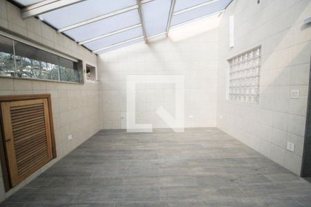 Casa à venda com 430m², 3 quartos e 3 vagasÁrea Externa