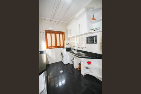 Casa à venda com 430m², 3 quartos e 3 vagasCozinha