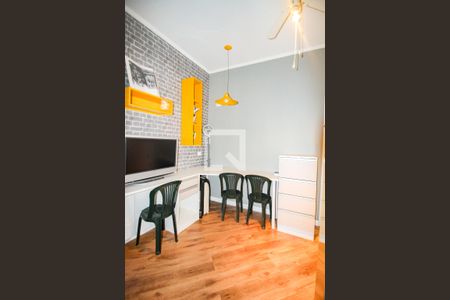 Casa à venda com 430m², 3 quartos e 3 vagasQuarto de Serviço