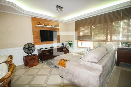 Sala de casa à venda com 3 quartos, 430m² em Conjunto Residencial Santa Terezinha, São Paulo