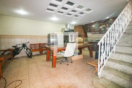 Casa à venda com 430m², 3 quartos e 3 vagasÁrea comum