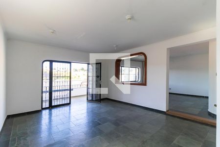 Sala de casa para alugar com 6 quartos, 350m² em Jardim Chapadão, Campinas