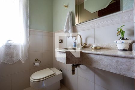 Lavabo de casa de condomínio para alugar com 3 quartos, 370m² em Centro, Valinhos