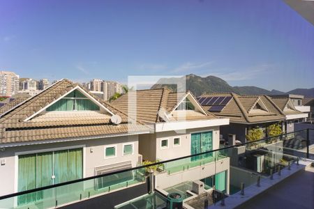 Casa de condomínio à venda com 400m², 5 quartos e 4 vagasVista do Hall da Escada 2