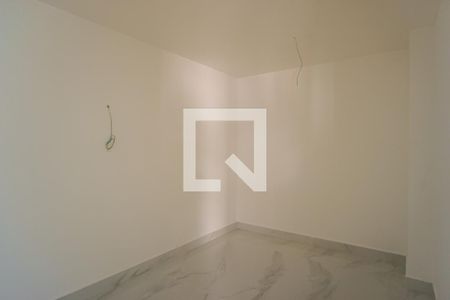 Casa de condomínio à venda com 400m², 5 quartos e 4 vagasCloset da Suíte 2