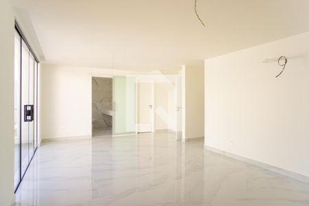 Casa de condomínio à venda com 400m², 5 quartos e 4 vagasSuíte 2