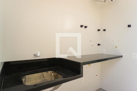 Casa de condomínio à venda com 400m², 5 quartos e 4 vagasÁrea de Serviço