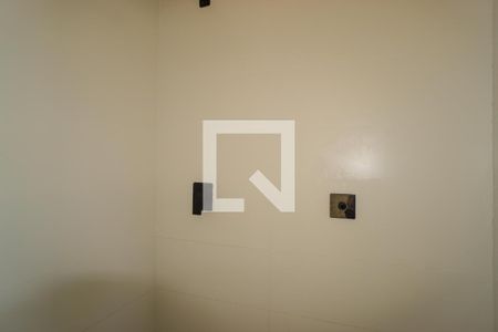 Casa de condomínio à venda com 400m², 5 quartos e 4 vagasBanheiro de Serviço