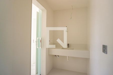 Casa de condomínio à venda com 400m², 5 quartos e 4 vagasBanheiro da Suíte 1